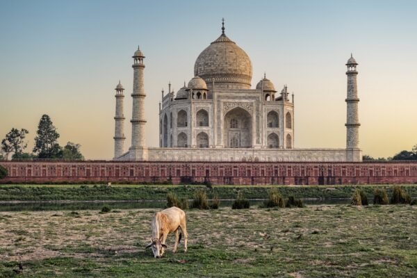 Golden Triangle Tour Package – Delhi Agra Jaipur Tour